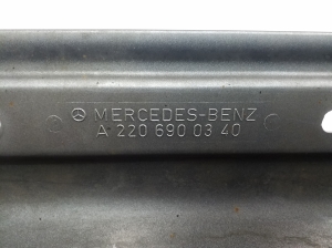 Mercedes Benz S-Class 220 (1998–2005) Karbi välimine ilupaneel A2206900340 - 2