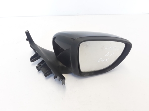   Side mirror and its details 