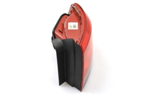 Volkswagen Passat B7 (2010–2014) Tagumine nurgatuli 3AF945096G - 2