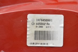 Volkswagen Passat B7 (2010–2014) Tagumine nurgatuli 3AF945096G - 3