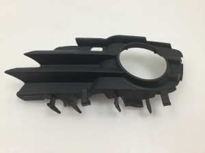 Front bumper lower grille - 13100593