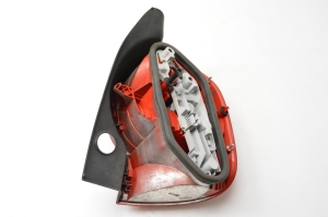 RENAULT Modus (2004–2012) Eckleuchte hinten 8200212205 - 3