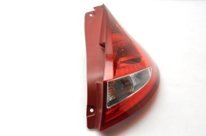 Ford Fiesta VI (2008–2017) Eckleuchte hinten 8A6113404 - 5