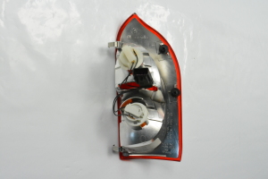  Rear corner lamp 