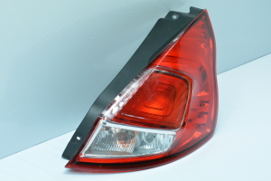 Ford Fiesta VI (2008–2017) Eckleuchte hinten C1BB13404AE - 3