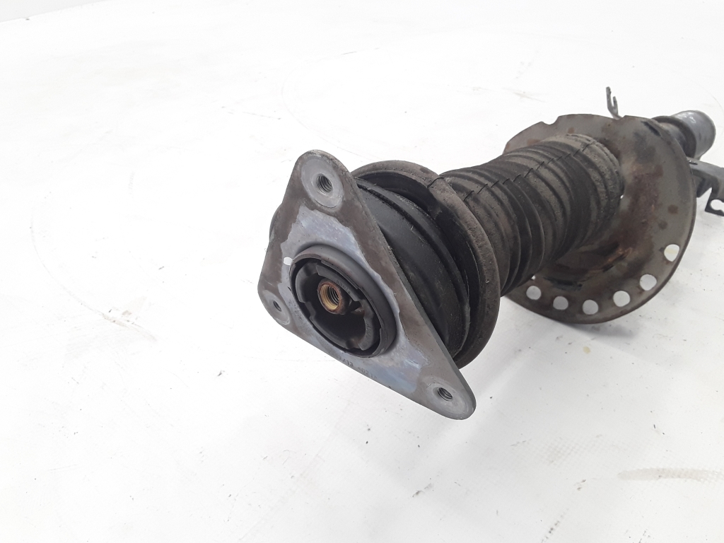 RENAULT Zoe 1 generation (2012-2023) Front Right Shock Absorber 543027411R 22317795