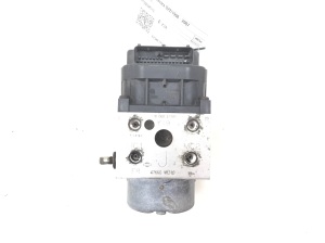 NISSAN Navara (1998–2007) ABS Steuergerät 47660VK310