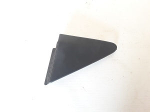 Garniture triangulaire de rétroviseur - 638753887R