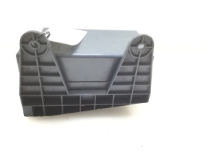 NISSAN Navara (1998–2007) Sicherungskastengehäuse unter der Motorhaube - 3