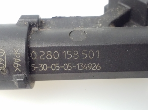 Opel Astra H (2004–2010) Injektor Einspritzdüse 0280158501 - 2