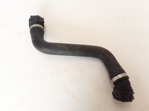 BMW 5 SERIES F11 (2010–2017) Jahutusradiaatori voolik 17127809821 - 2