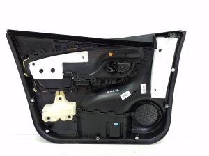 TOYOTA Yaris (2011–2020) Front door panel 676100DR80 - 2