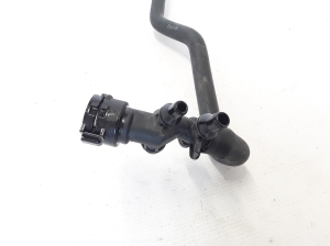 BMW 5 SERIES F11 (2010–2017) Jahutusradiaatori voolik 8514244 - 4