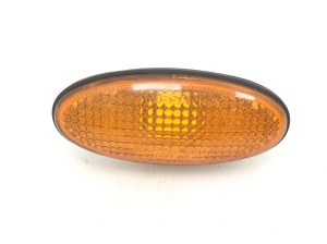 Seitenblinker Kotflügel vorne