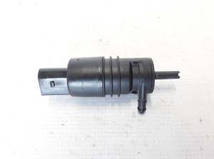 BMW 5 SERIES F11 (2010–2017) Front windshield washer pump 6934160 - 2