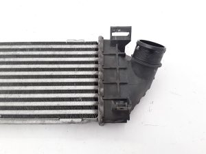  Intercooler radiator 