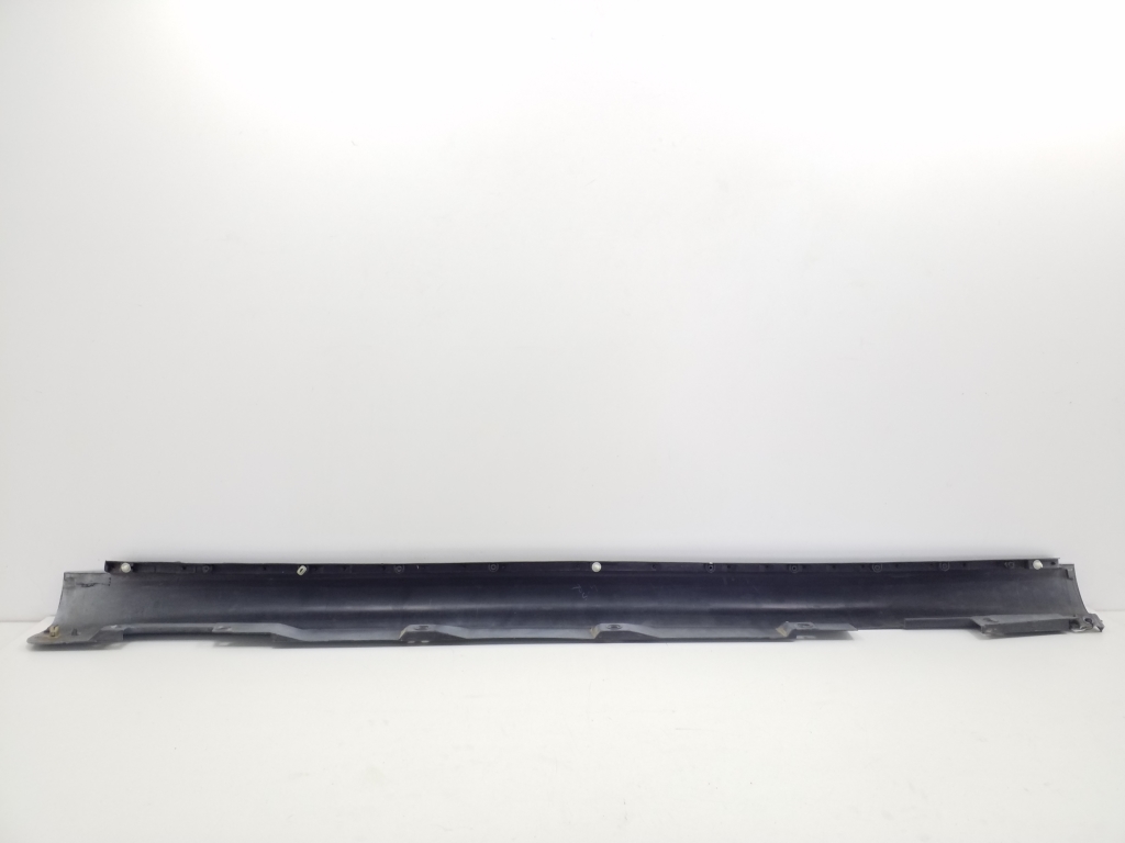 TOYOTA Corolla Verso 1 generation (2001-2009) Right Side Plastic Sideskirt Cover 758510F010,758510F020 20375639