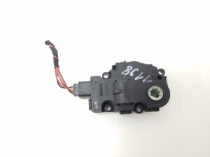   Interior shoulder valve motor 