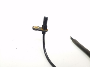 TOYOTA Yaris (2011–2020) Priekšējais ABS sensors 895420D060 - 2