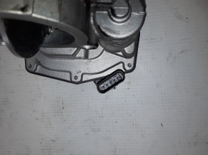 BMW 5 SERIES F11 (2010–2017) Accelerator valve 7810752 - 5