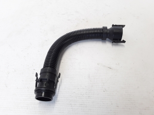  Air intake hose 