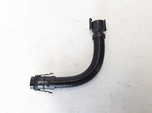  Air intake hose 