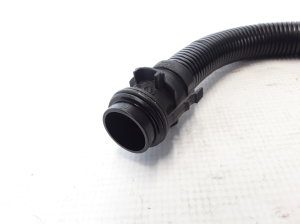  Air intake hose 