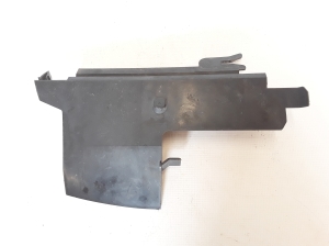   Radiator air deflector  - 8200427477 