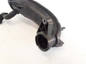 Opel Vivaro B (2014–2019) Luftansaugschlauch 165752889R - 2