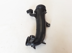 Opel Vivaro B (2014–2019) Luftansaugschlauch 165752889R - 4