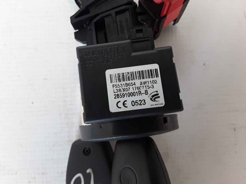 Used Opel Vivaro Ignition switch 285910001R