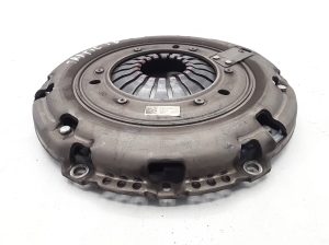 Clutch pressure plate - 302052965R