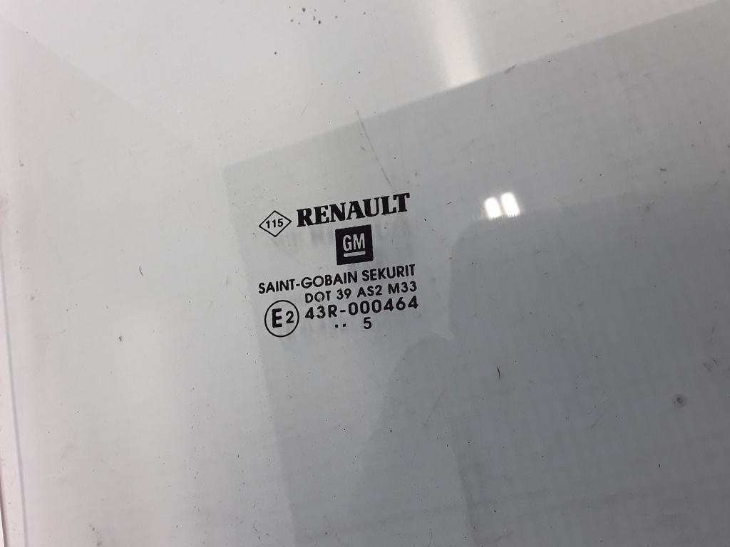 OPEL Vivaro B (2014-2019) Front Right Door Glass 803009537R 22318101