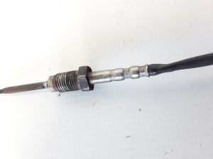 Opel Vivaro B (2014–2019) Abgastemperatursensor 226401632R - 3
