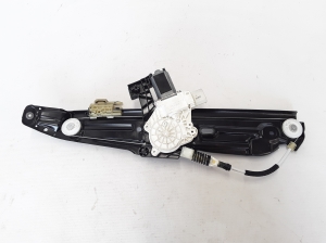 BMW 5 SERIES F11 (2010–2017) Rear side door window regulator 7208018 - 3