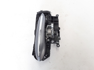 BMW 5 SERIES F11 (2010–2017) Front door external opening handle and its details - 2