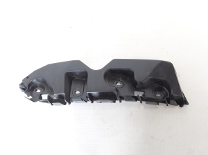  Front bumper bracket 