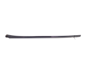 Windshield pillar outer molding