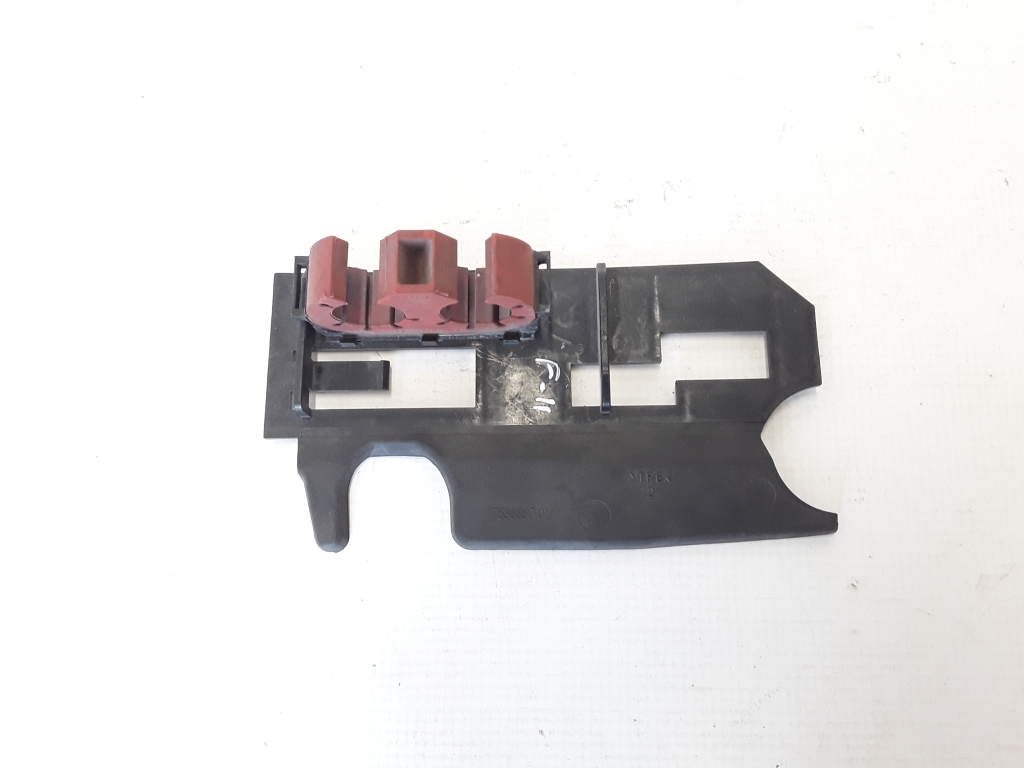 BMW 5 SERIES F10 (2010–2017) Sonstiger Halter BMW 5 SERIES F10 (2010–2017) Sonstiger Halter