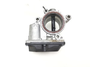  Accelerator valve 