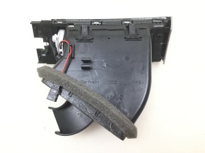 AUDI A6 C6 (2004–2011) Dashboard air vent grilles 4F1820902D - 2