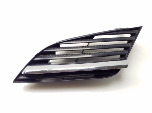 Kühlergrill - 62330AU300