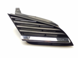 Kühlergrill - 62330AU300
