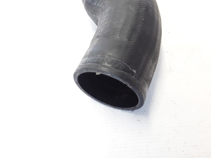  Intercooler hose 