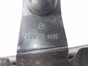 Mercedes Benz CLS-Class 218 (2011–2018) Sonstiges Teil der Vordertür A2187201478 - 3