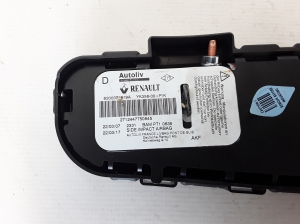 RENAULT Scenic (2003–2010) Priekšējā sēdekļa drošības spilvens 8200371819A - 2