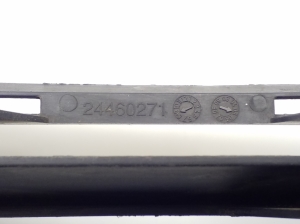 Opel Astra H (2004–2010) Priekšējā bampera apakšējā reste 24460271 - 2