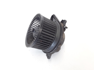 RENAULT Trafic II (2001–2014) Heizungsgebläsemotor 7701050310 - 3