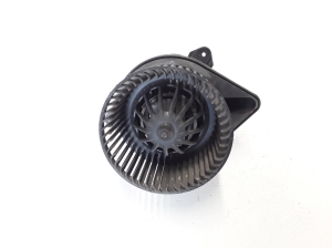 Salona sildītāja motors - 7701050310