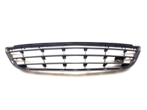 Front bumper lower grille - 13179942